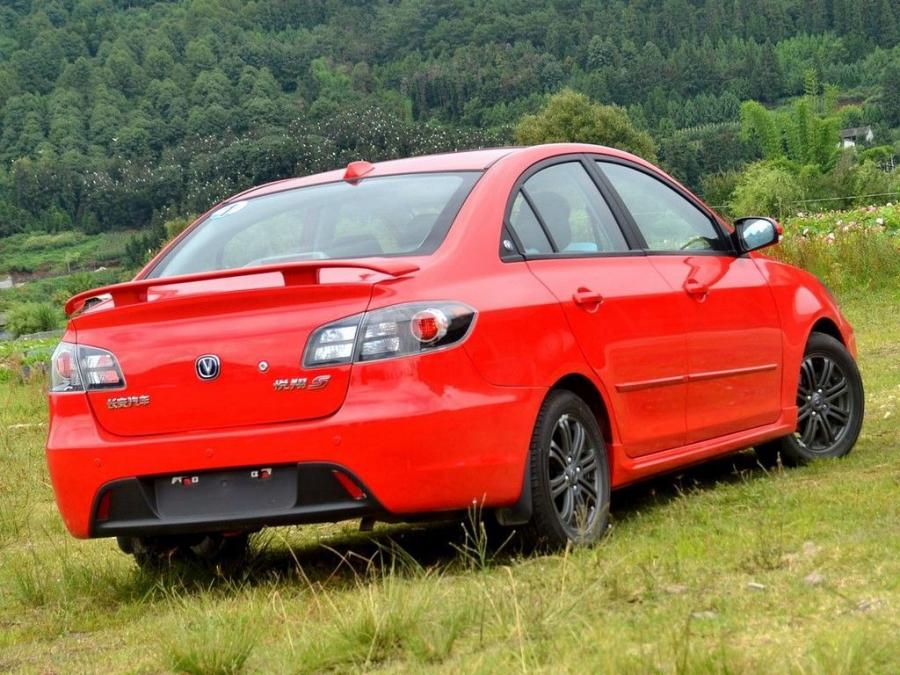  Chana Alsvin S Sedan 2011 года  (фото 4 из 6)
